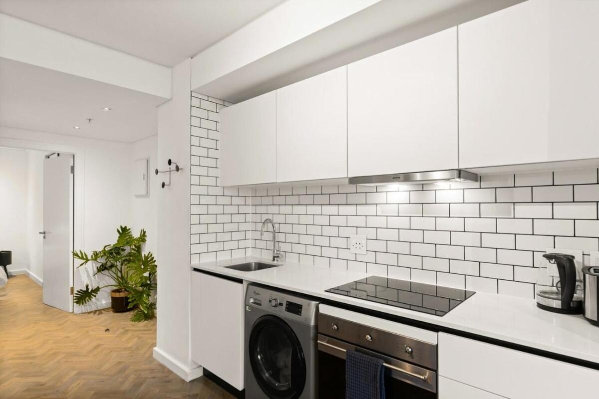 Luxurious With Stunning View Apartman Fokváros Kültér fotó