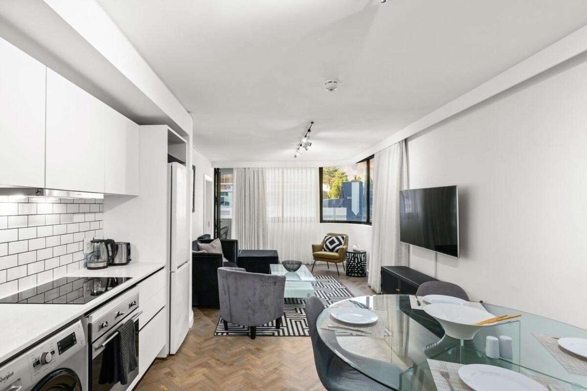 Luxurious With Stunning View Apartman Fokváros Kültér fotó
